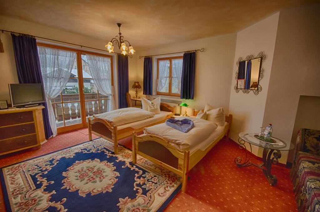 Hotel Ferienhaus Fux Оберамергау Стая снимка